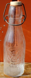 Butelka -- 1 Pint - 1967 r  Nr 18