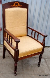 Fotel , tron biedermeier  Nr  9