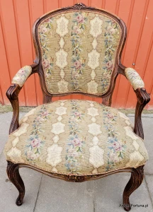  Stary fotel Ludwik nr 10