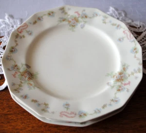 Talerzyk mały - Stara Angielska porcelana Johnson Bros